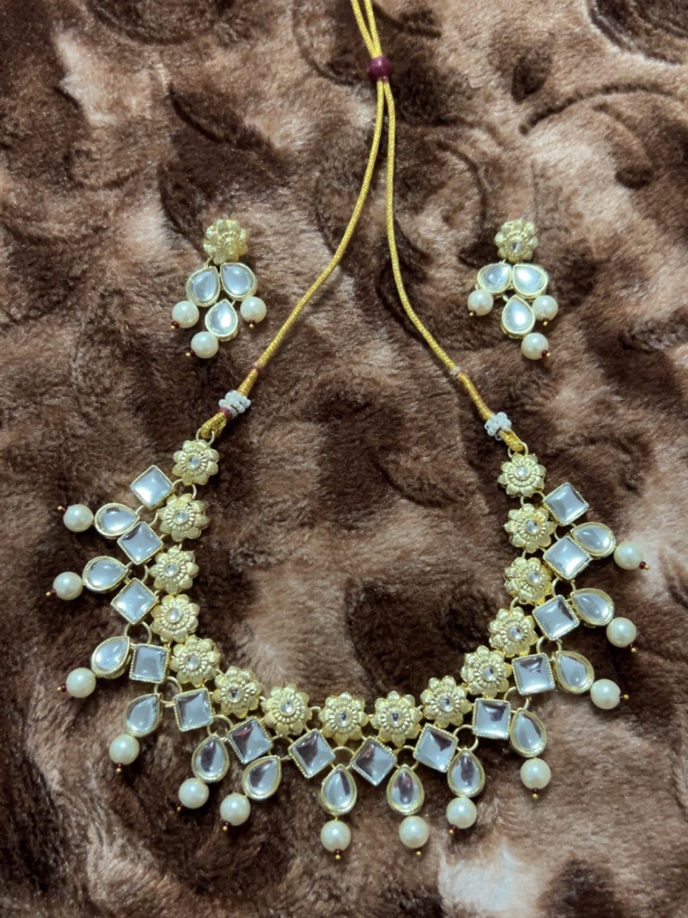 Elegant Gold-Tone Kundan Pearl Necklace Set - Women Jewelry